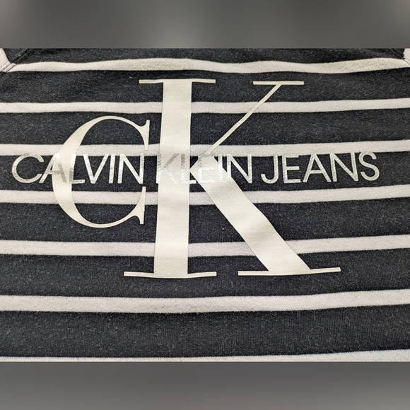 Calvin Klein Jeans Ladies' French Terry Crop Top T-shirt Size XL Black White - Picture 3 of 8